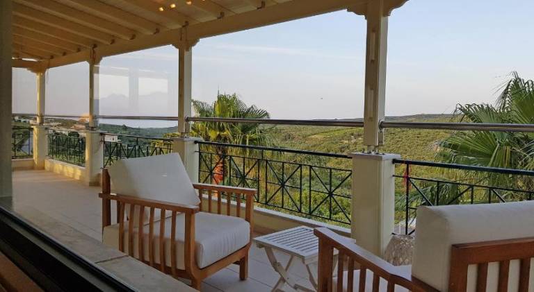 Fully equipped villa with yard, barbecue & private pool | Good for workation | Dogs allowed — photo 4