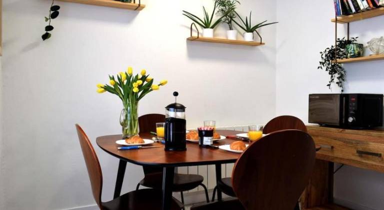 Breathtaking High Street Townhouse With Stunning Sea Views at 'The Old Fishermans Townhouse' — photo 3