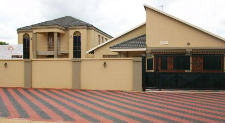 Koiketla Guesthouse
