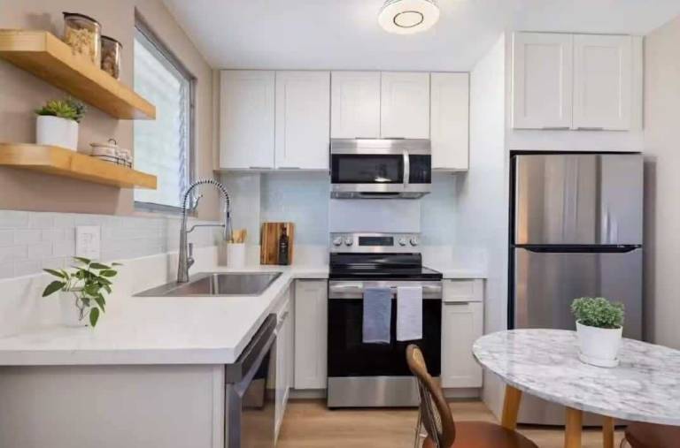 Apartment McCully - Moiliili