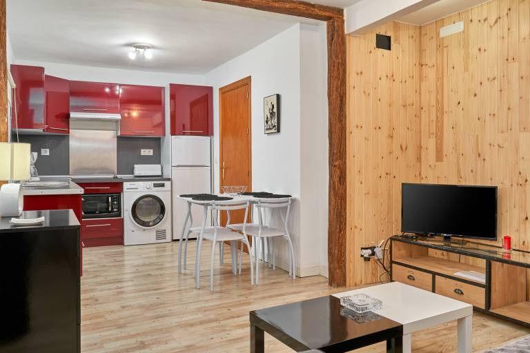 Children-friendly apartment with fast internet & yard | Close to the beach | Pets allowed — photo 2