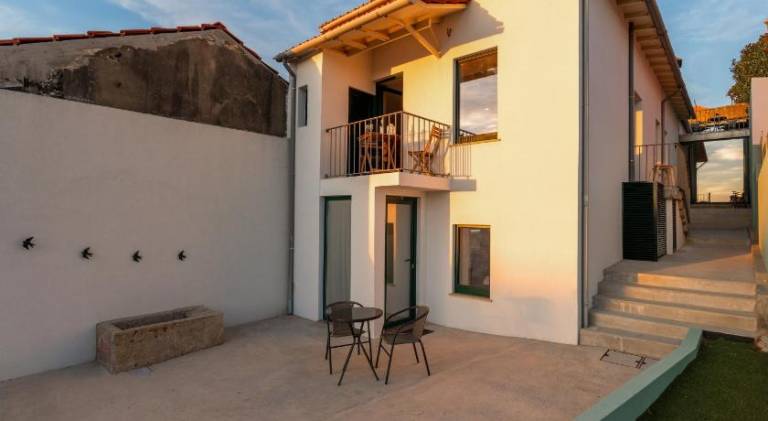 Charming vacation home with patio | Next to the beach | Dogs allowed — photo 4