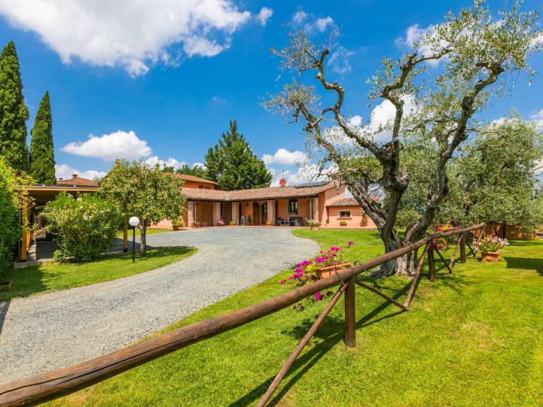 Ferienhaus in San Miniato für max. 8 Personen