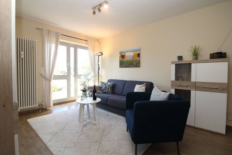 Appartementanlage Ostseeblick WE Wustrow 51: strandnahe 2-Zimmer-Fewo mit Balkon — photo 3