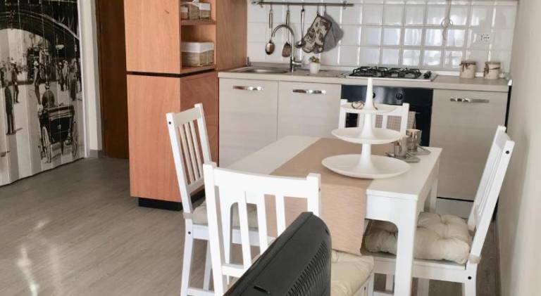Rental apartment with 2 rooms for 5 persons — photo 3