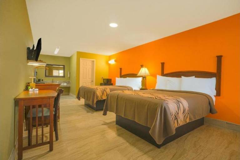 Americas Best Value Inn And Suites Aransas Pass — photo 3