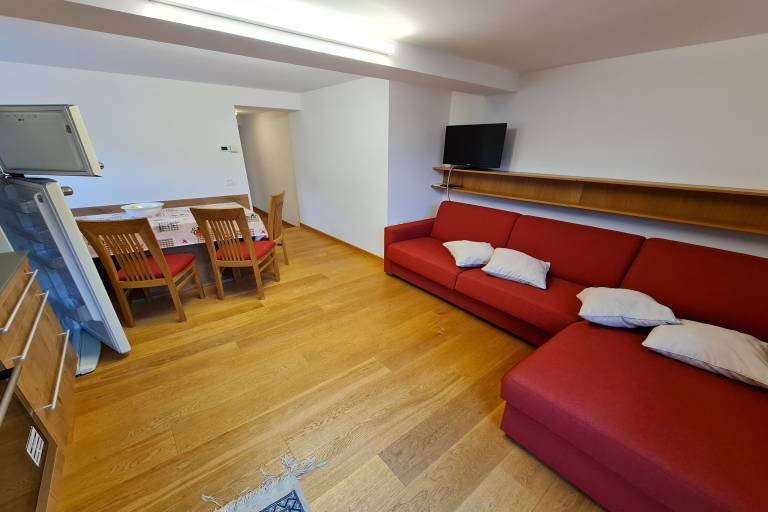 Holiday apartment with 2 rooms for 6 persons — photo 3