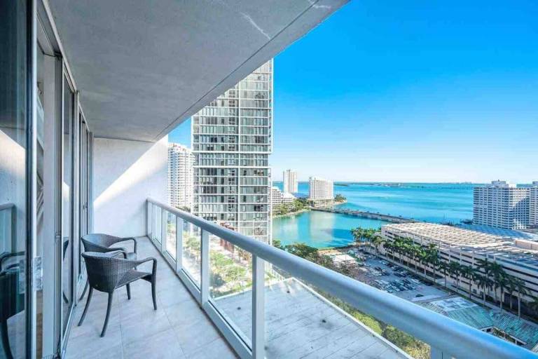 Condo  Miami