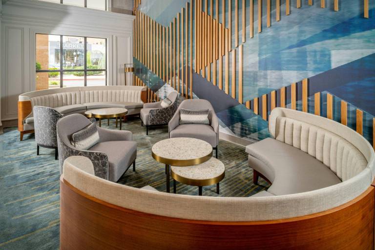 Delta Hotels Huntington Downtown — photo 3