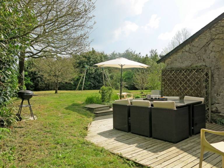 Fully equipped beautiful house with patio, garden & BBQ | Good for workation | Dogs allowed — photo 2