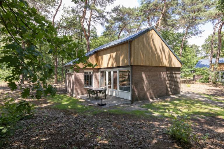     
Bungalow ∙ 4 Gäste ∙ 2 Schlafzimmer
