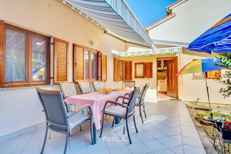 Rental apartment with garden, barbeque & patio | Dogs allowed — photo 2