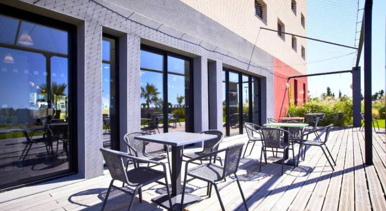 Holiday Inn Express Marseille Airport By IHG — photo 5