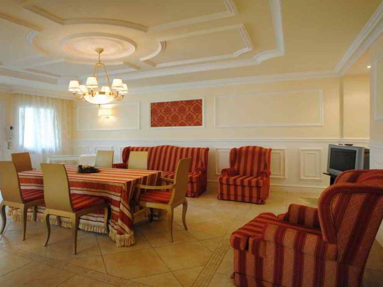 Vacation home with 5 rooms for 12 persons — photo 3