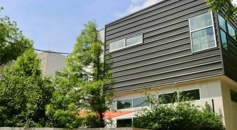 Stunning Modern Home w Pool and Hot Tub in DT — photo 5