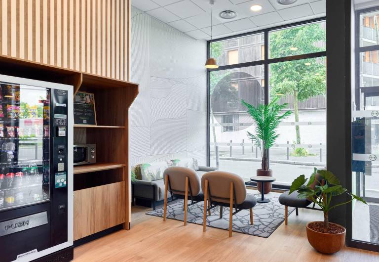 B&B HOTEL Paris Clichy-sous-Bois 3 etoiles — photo 3