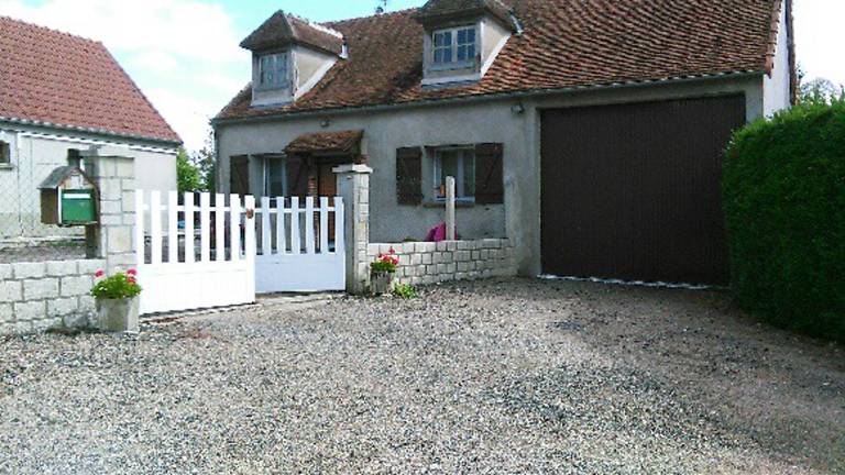 Charming House in Saint-Père with Cozy Fireplace — photo 2