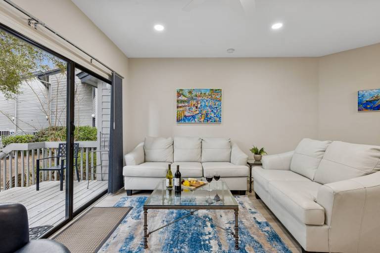 8 Ocean Breeze @ Forest Beach Pet-Friendly Community Pool & Tennis Modern Interiors in Hilton Head Island, SC