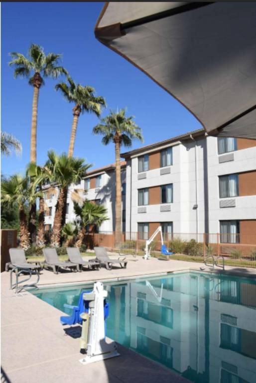 Sky Harbor Airport Inn in Phoenix, AZ