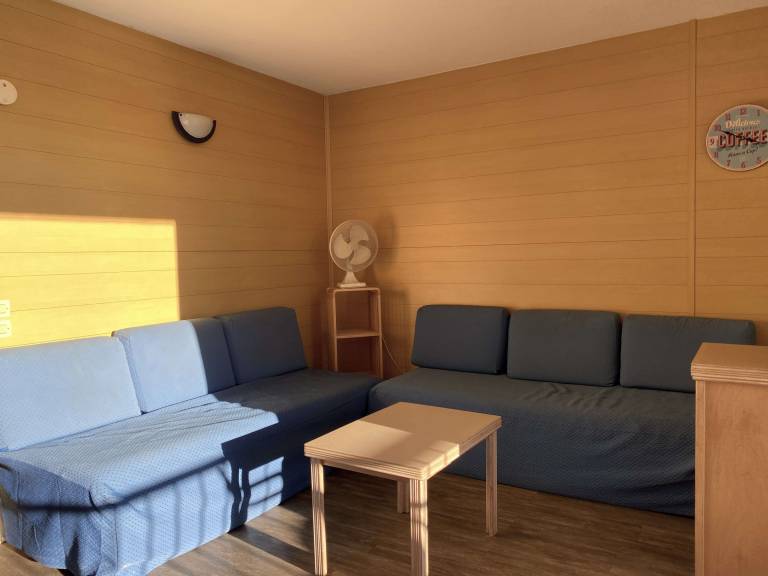 Holiday apartment with pool — photo 3
