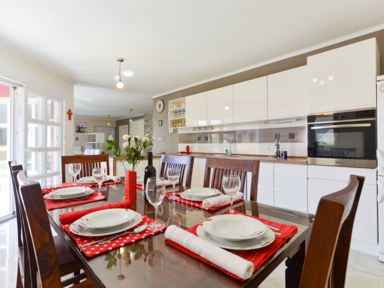 House with private pool, barbecue & garden — photo 4