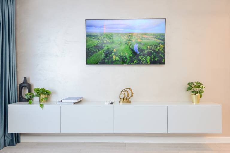 Celeste - One Bedroom Apartment - next to Victoria Avenue and Cismigiu Park — photo 4