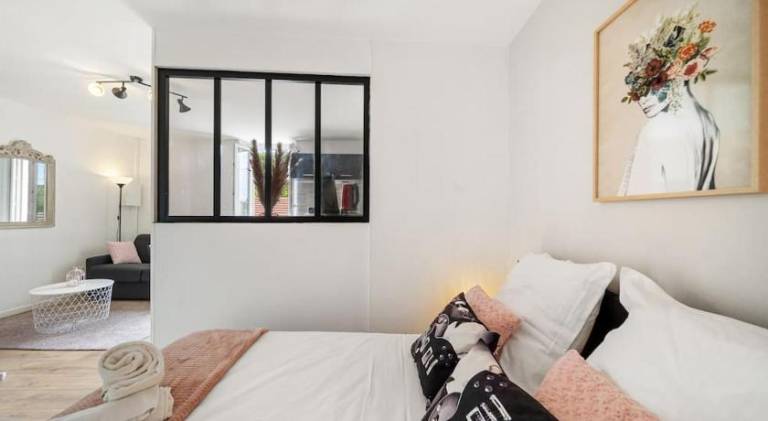 Apartment with 1 room for 3 persons in Beaune