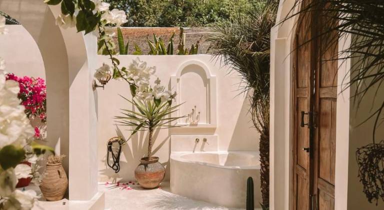 Villa with jacuzzi in Canggu