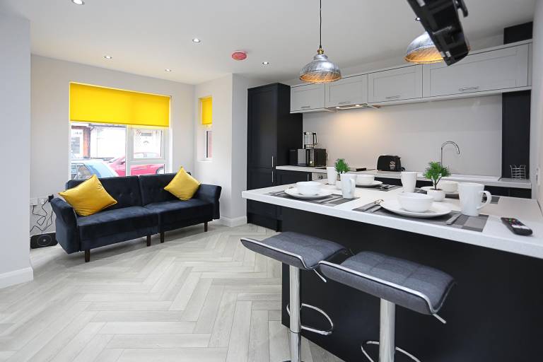 No 1 Luxury Service Accommodation in Belfast