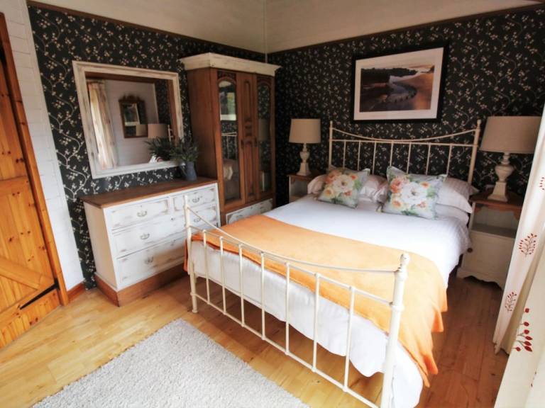 Cottage  Tenterden