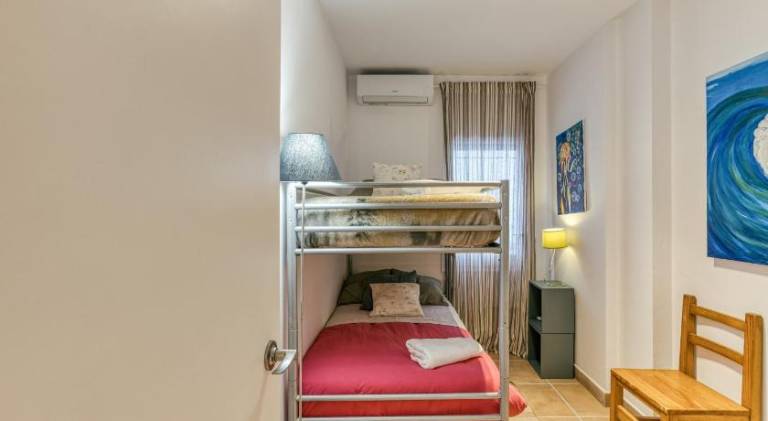 Holiday apartment with 2 rooms for 6 persons — photo 2