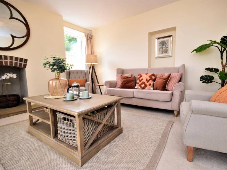 Holiday apartment with yard | Water view — photo 2