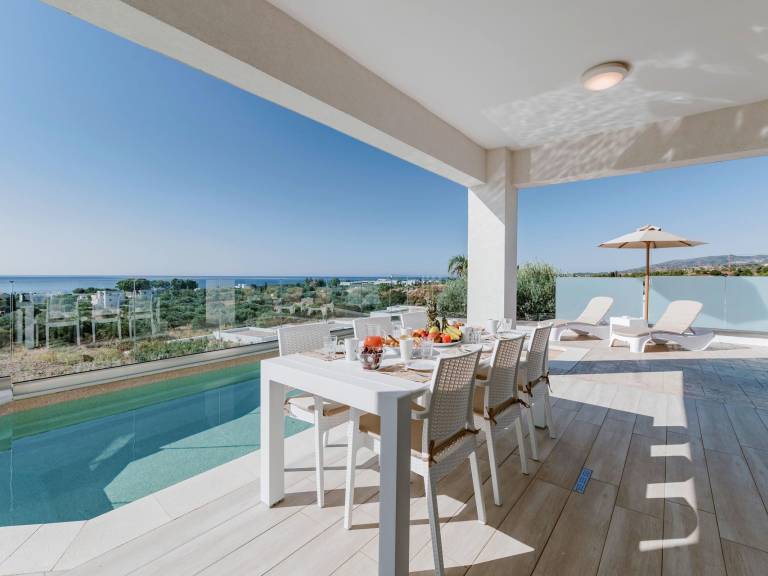 Ferienhaus mit Pool in Notia Rodos, Rhodos f&uuml;r max. 6 Personen