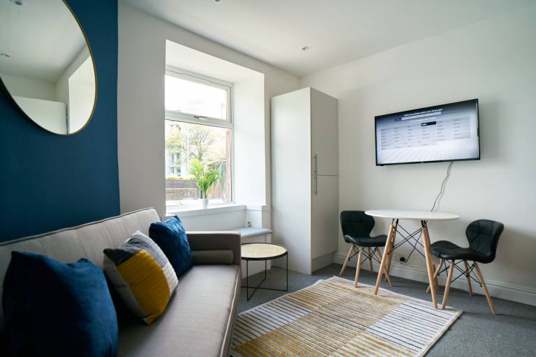Apartment Dumbarton
