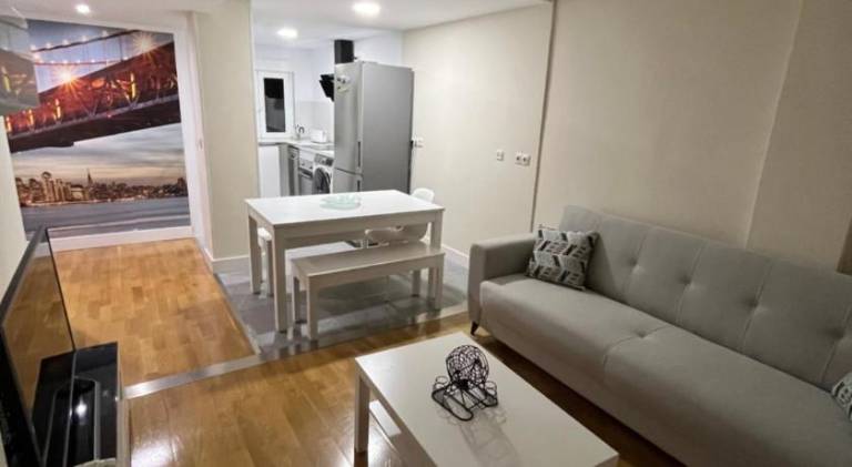 Rental apartment with terrace | Near Aljafería | Dogs allowed in Zaragoza