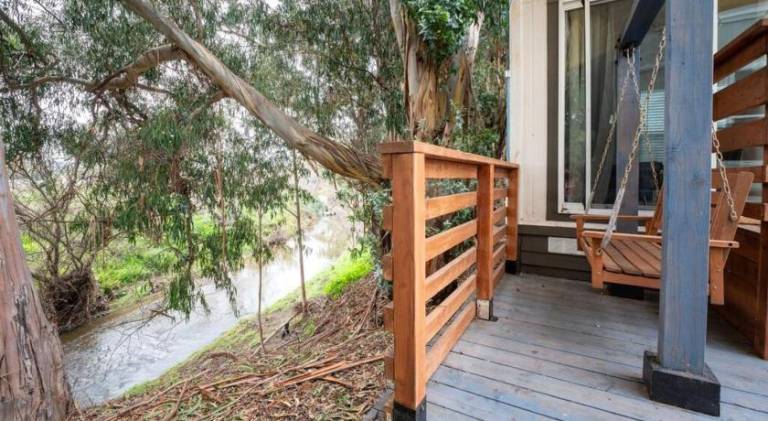 Charming vacation home | Pet-friendly — photo 4