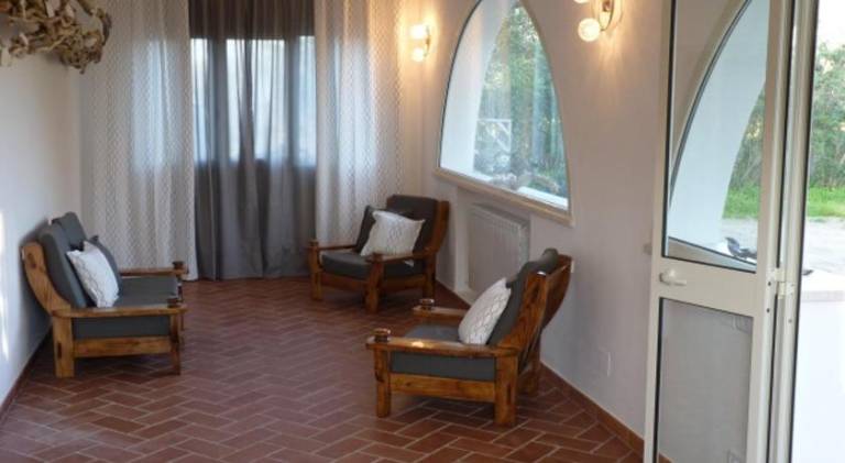 House with 4 rooms for 8 persons — photo 2