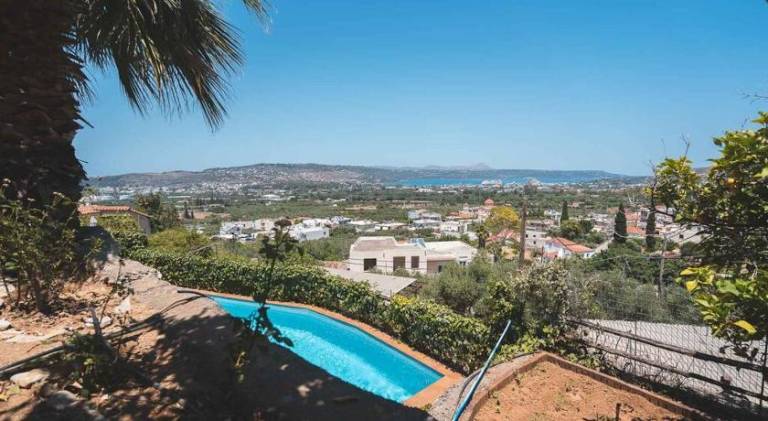 Villa with terrace, private pool & garden | Perfect for remote work — photo 2