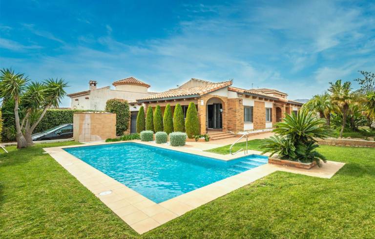 Maison de vacances  Miami Platja