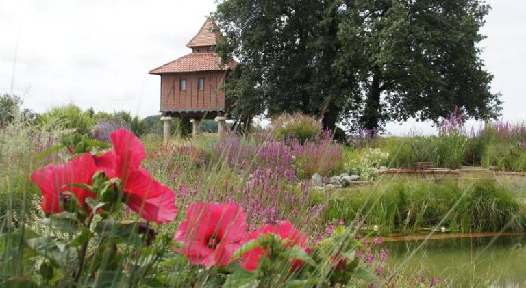 Gite Chambre d'hotes insolite PIGEONNIER IN MARCIAC Gers in Tarbes