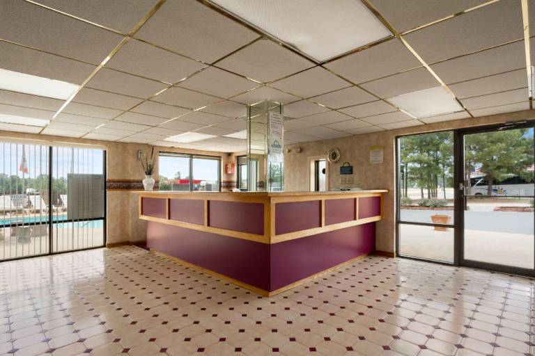 Days Inn by Wyndham Richburg — photo 3