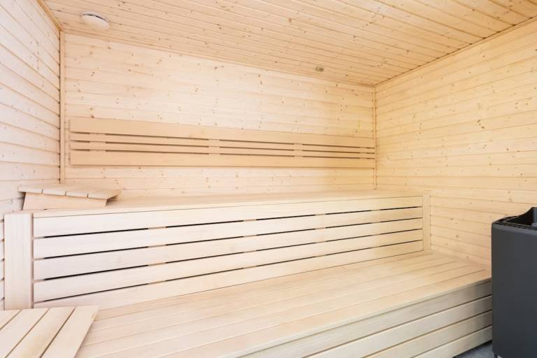Holiday apartment with sauna & pool — photo 4
