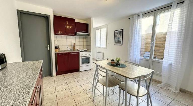 Apartment with 1 room for 4 persons — photo 3