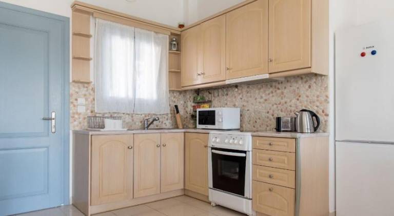 Villa with pool | Beach nearby | Pet-friendly — photo 3