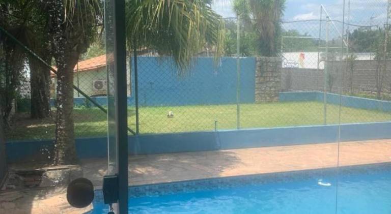 Vacation home with pool — photo 5