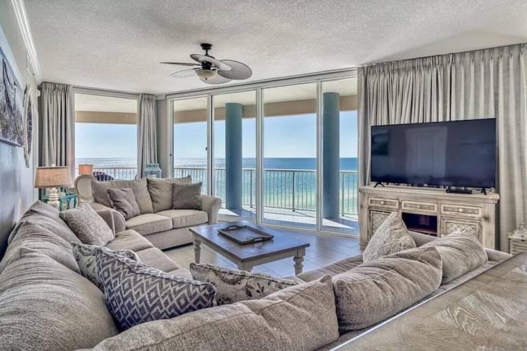 Resort  Gulf Highlands