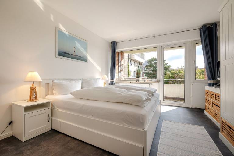 Bezauberndes, stilvolles City Appartement mit Ost -und Westbalkon in Sylt