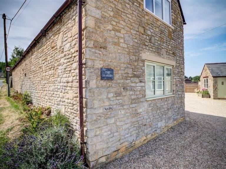 Cottage  Little Rissington
