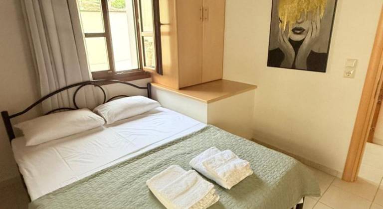 Beautiful vacation home with terrace | Pet-friendly in Thasos