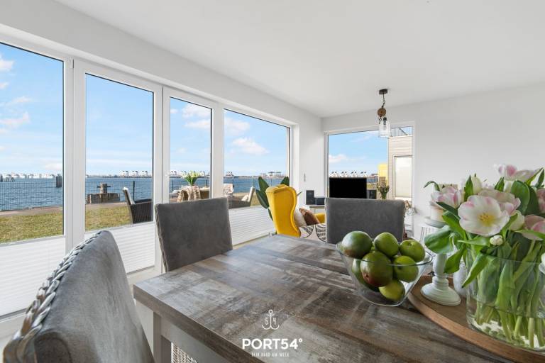 Sonnenlicht - First row by the water, ground floor, sauna, whirlpool tub, — photo 2